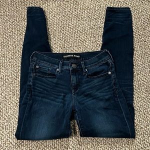 Express blue jeans size 0R women’s